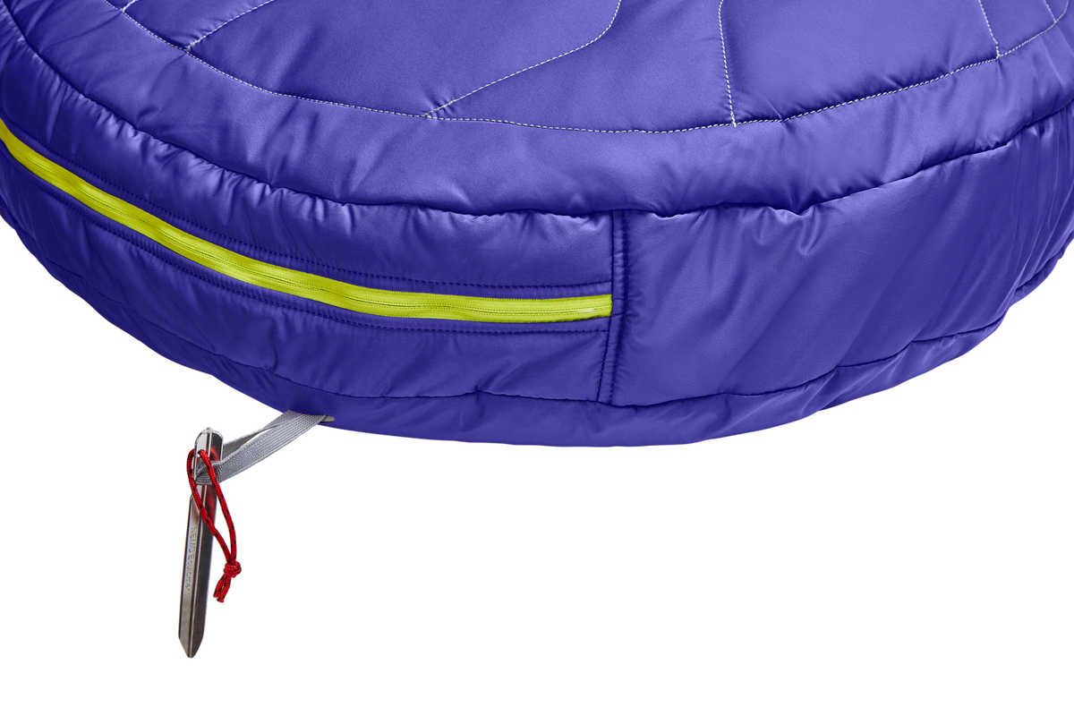 Highlands™ Dog Sleeping Bag product image