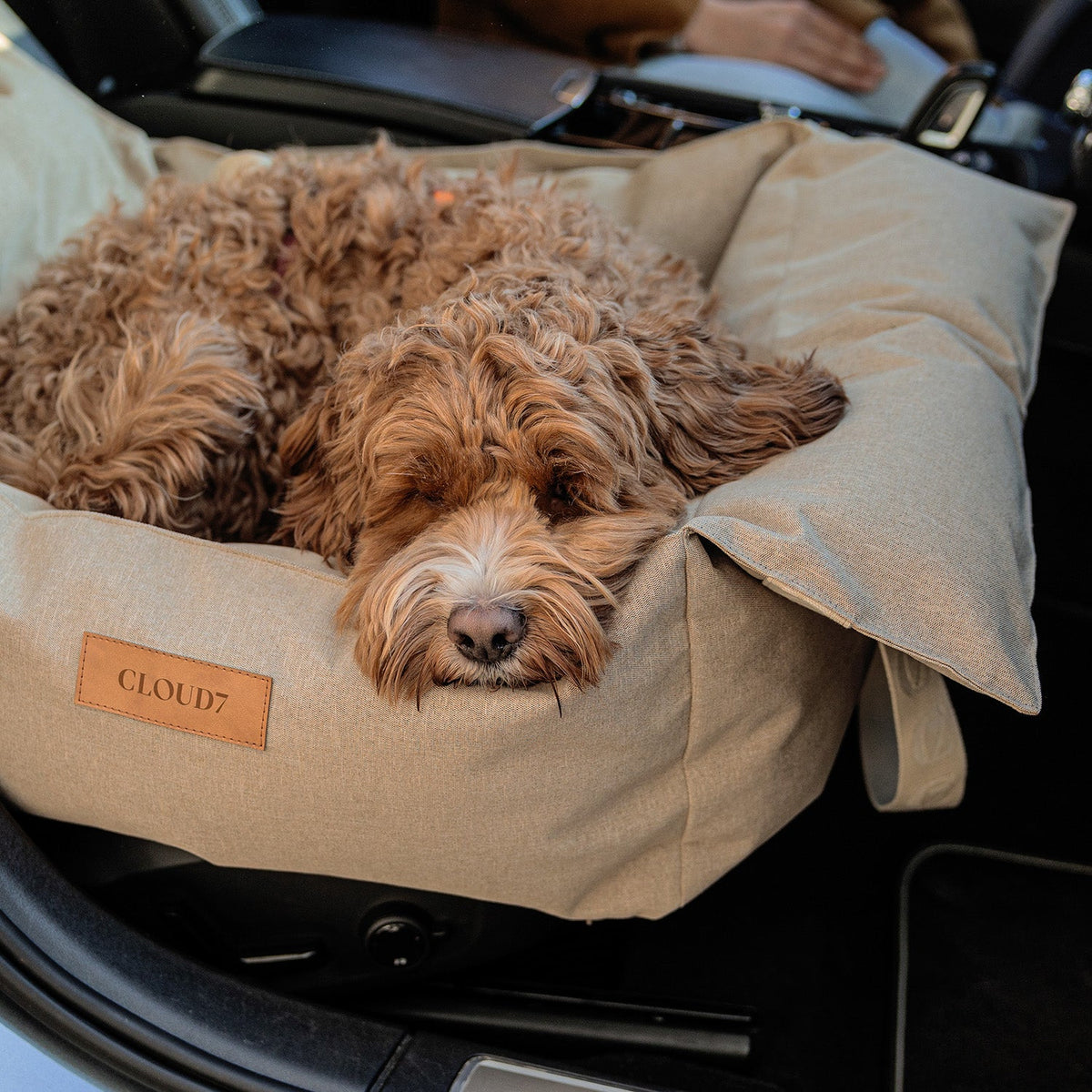 Portable Dog Car Seat Getaway Sand product image