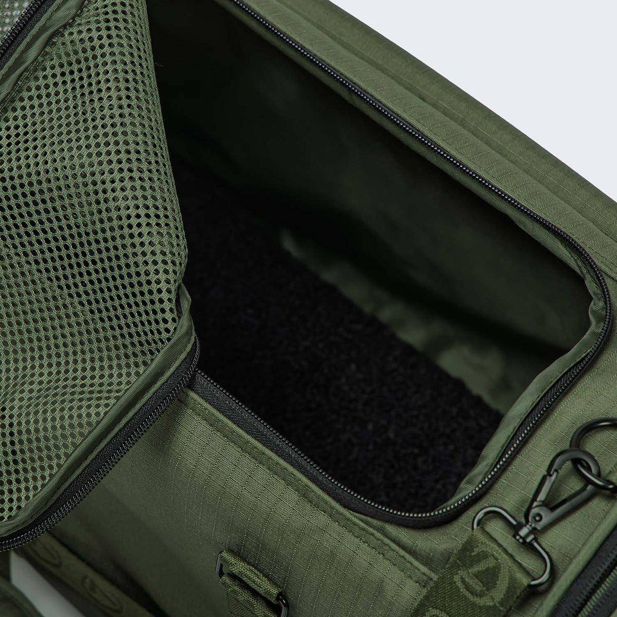 Flight Carrier AKTIV Olive product image
