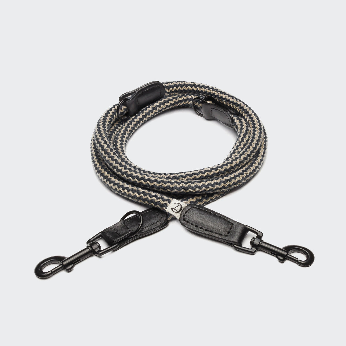 Dog Leash Mauerpark Zigzag Black product image