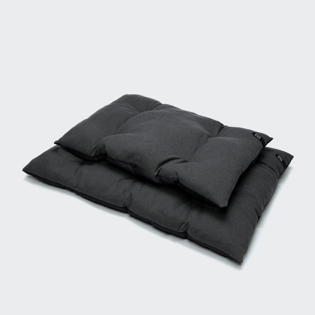 RESC7UE Dog Pillow Anthra product image